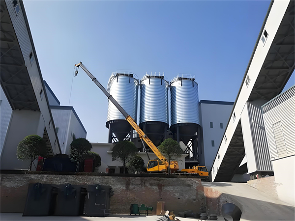 鋼板倉,大型鋼板倉發(fā)生變形原因分析